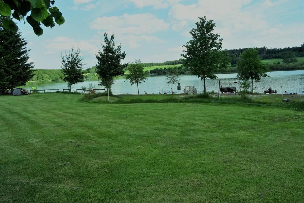 Bräunlingen Modernes Apartment Mit Traumhaftem Blick Ins Gruene מראה חיצוני תמונה