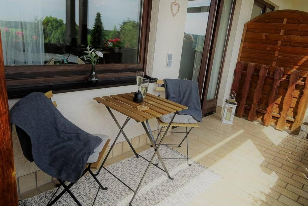 Bräunlingen Modernes Apartment Mit Traumhaftem Blick Ins Gruene מראה חיצוני תמונה